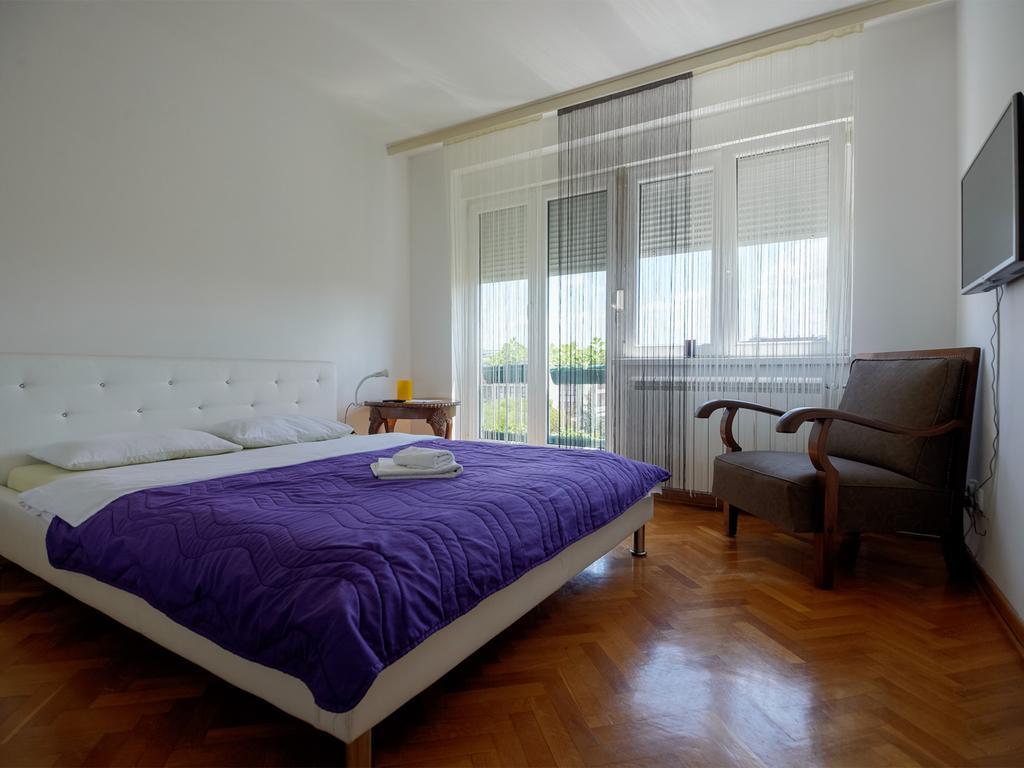 Apartments Sat Белград Екстер'єр фото